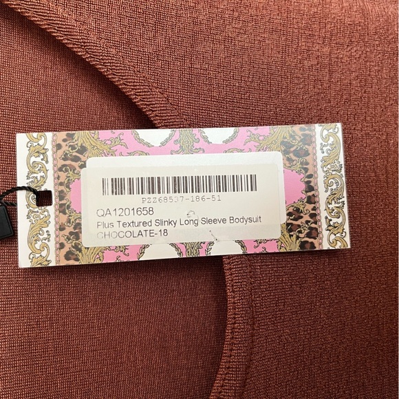 BOOHOO Textured Slinky Long Sleeve Bodysuit BNWT - Picture 3 of 5